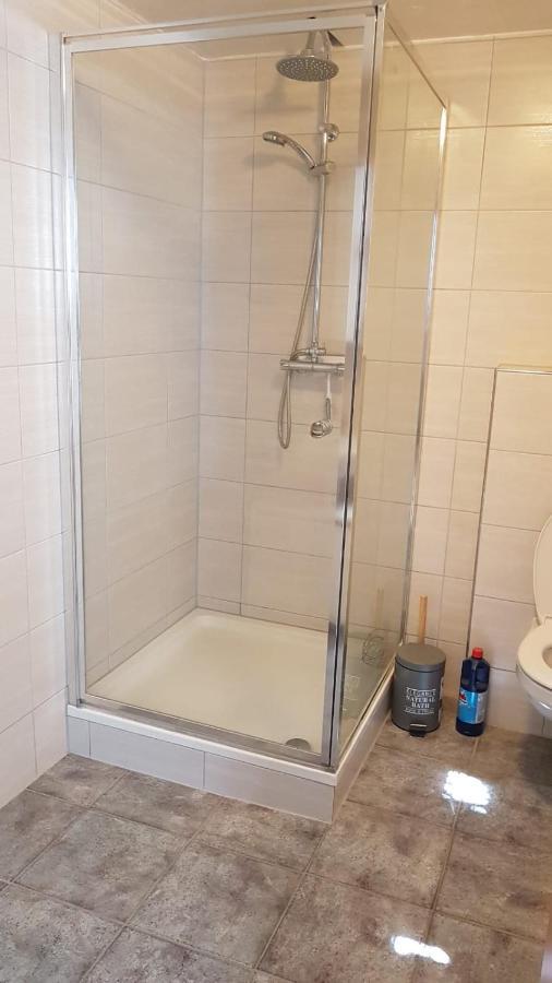Gemuetliche Wohnung ビュール エクステリア 写真