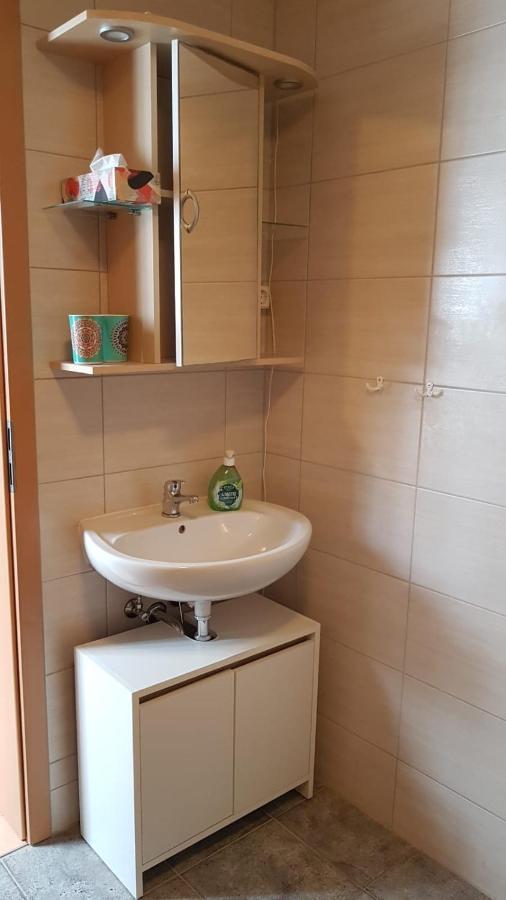 Gemuetliche Wohnung ビュール エクステリア 写真